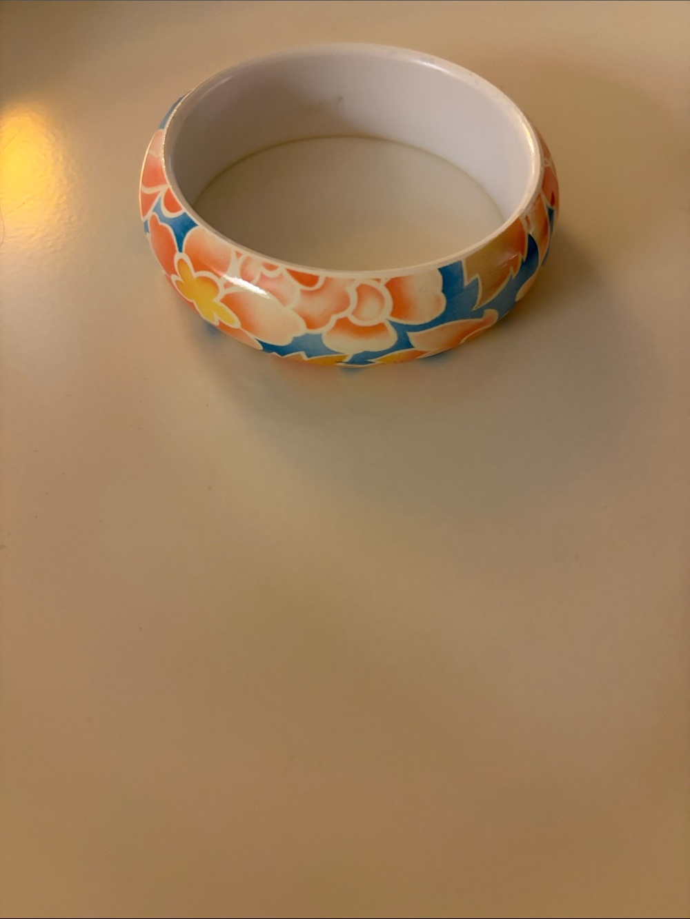 Vintage 1987 Avon Tropical Beauty Bangle Bracelet.